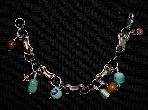 bracelet-1.jpg